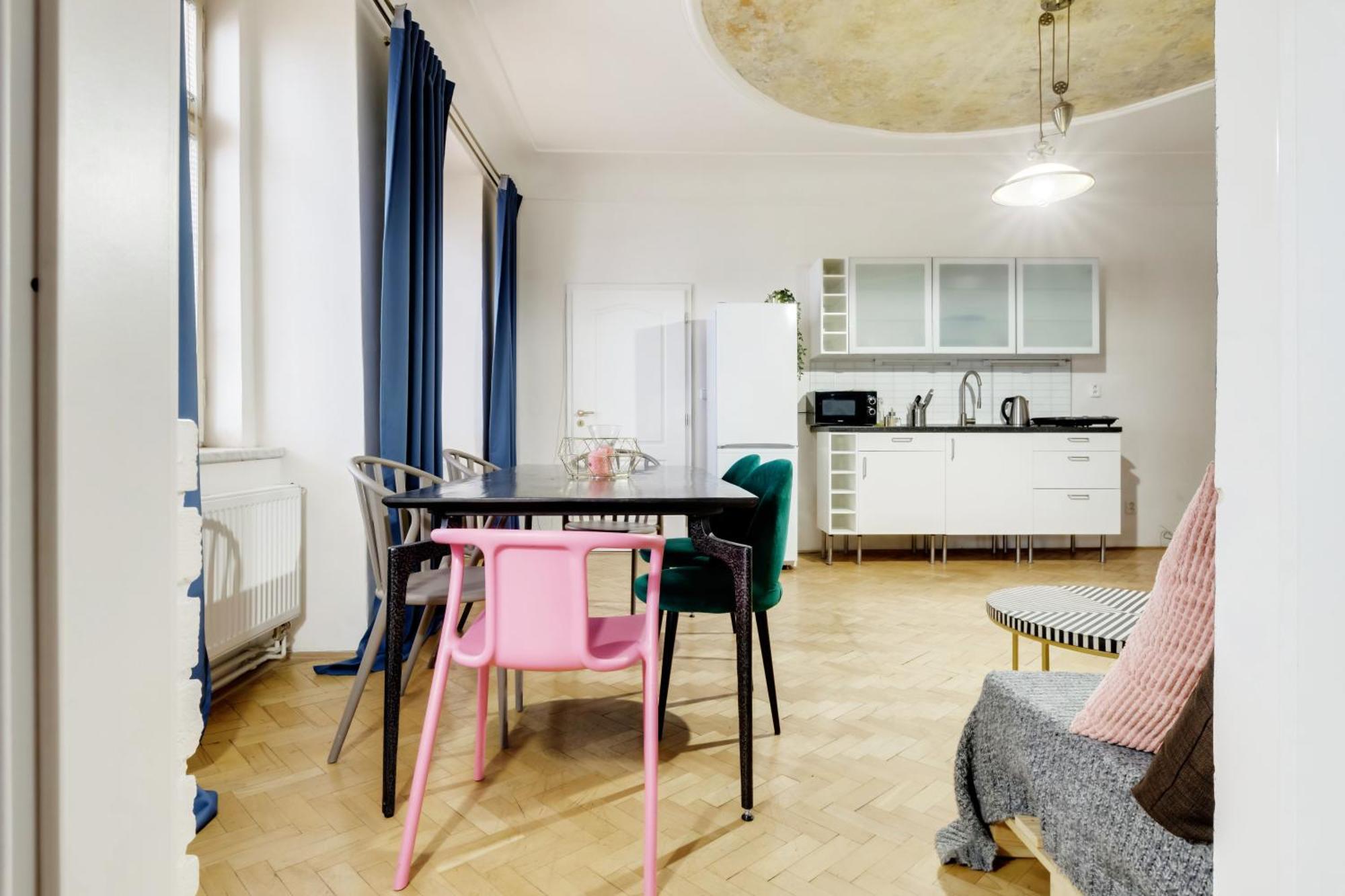 Curiosity Apartments Прага Экстерьер фото